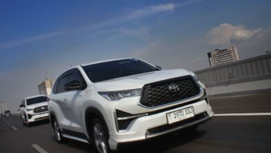 Spesifikasi dan juga nilai tukar mobil Toyota Innova Zenix 2.0 Hybrid tahun 2025