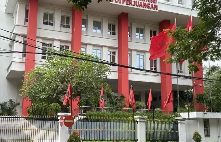 Suasana Kantor DPP PDIP usai Hasto Ditahan KPK juga Megawati Instruksikan Tunda Ikut Retreat